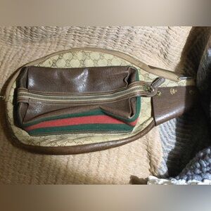 Vintage Gucci leather tennis racket cover